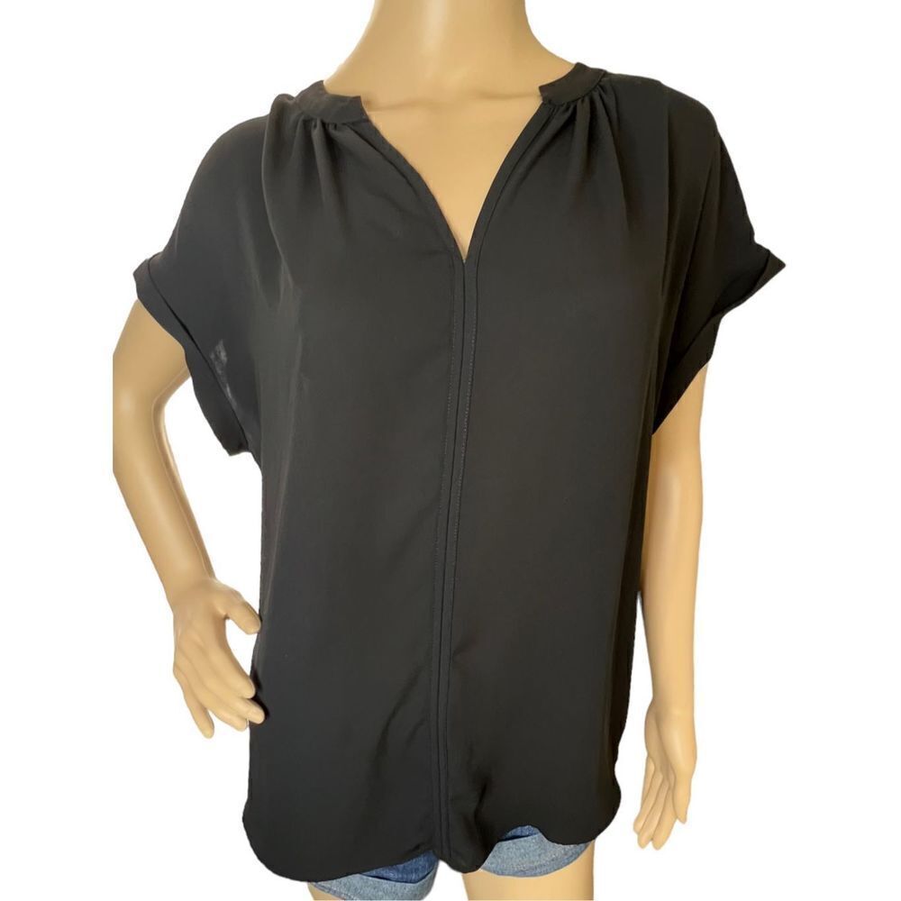 Anthropologie/Pleione Black Multi-Fabric V-Neck Short Sleeve Blouse